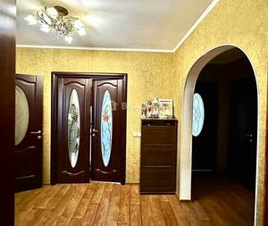 2-к квартира, вторичка, 69м2, 13/17 этаж
