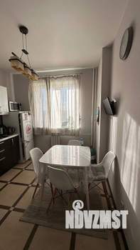 2-к квартира, вторичка, 57м2, 6/17 этаж