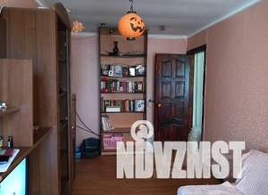 2-к квартира, вторичка, 42м2, 1/5 этаж