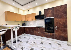 2-к квартира, вторичка, 83м2, 8/16 этаж