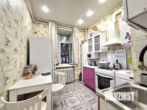 3-к квартира, вторичка, 62м2, 1/3 этаж