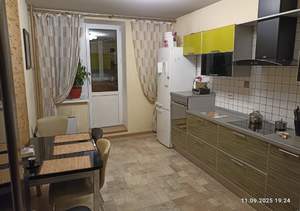 2-к квартира, вторичка, 76м2, 5/17 этаж