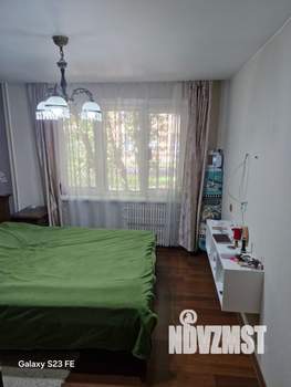 3-к квартира, вторичка, 68м2, 1/5 этаж