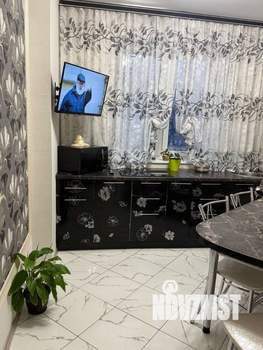 2-к квартира, вторичка, 56м2, 4/14 этаж