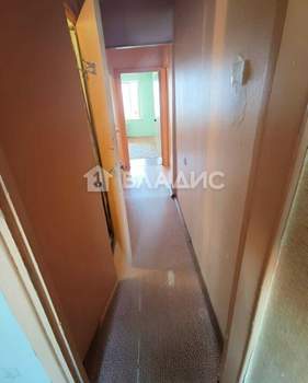 3-к квартира, вторичка, 68м2, 8/9 этаж