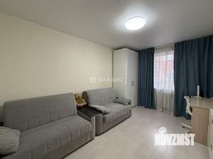 2-к квартира, вторичка, 44м2, 1/4 этаж