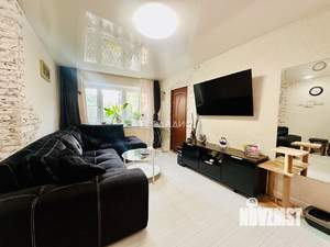 2-к квартира, вторичка, 42м2, 1/5 этаж